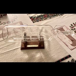 Passal Glass ship in a bottle